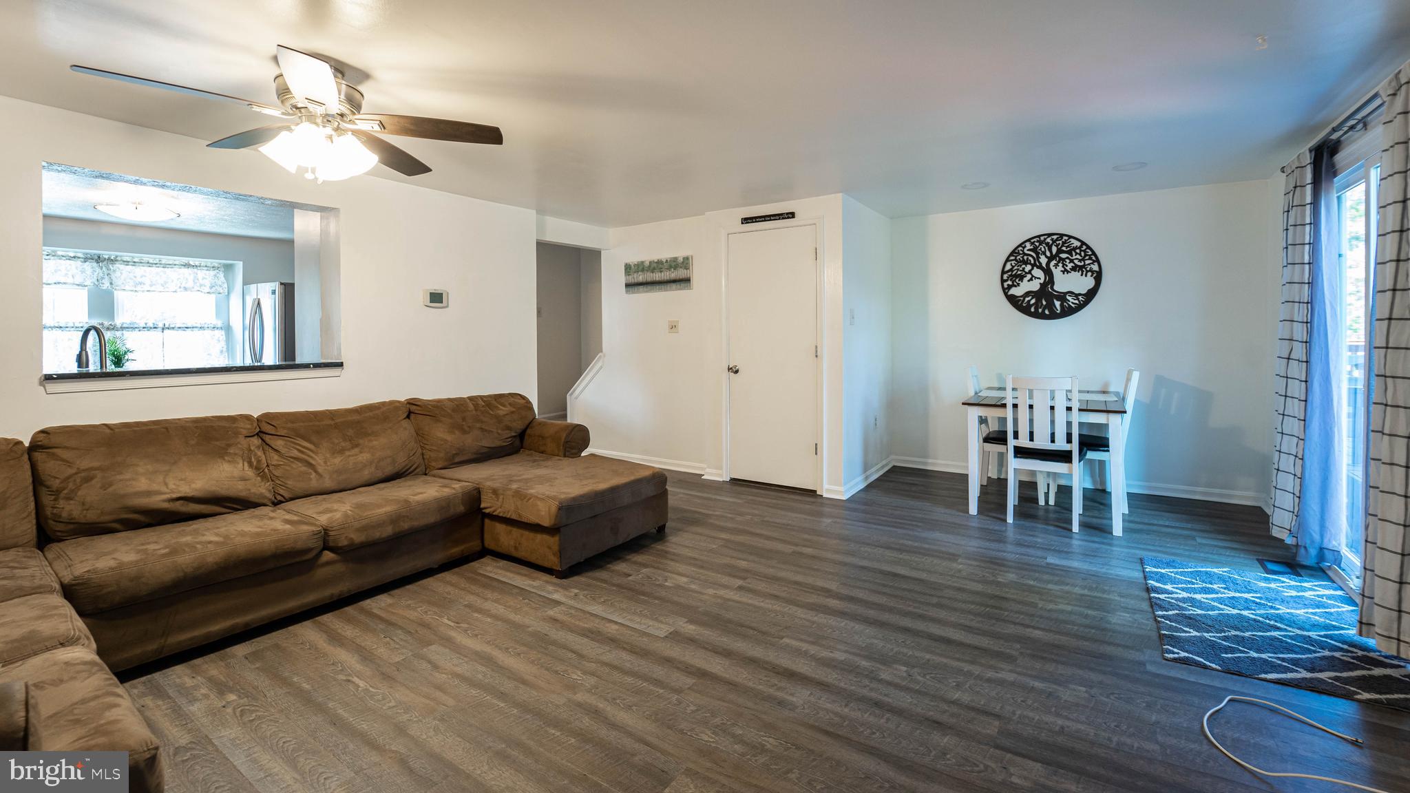 OAKLAND MILLS - Residential