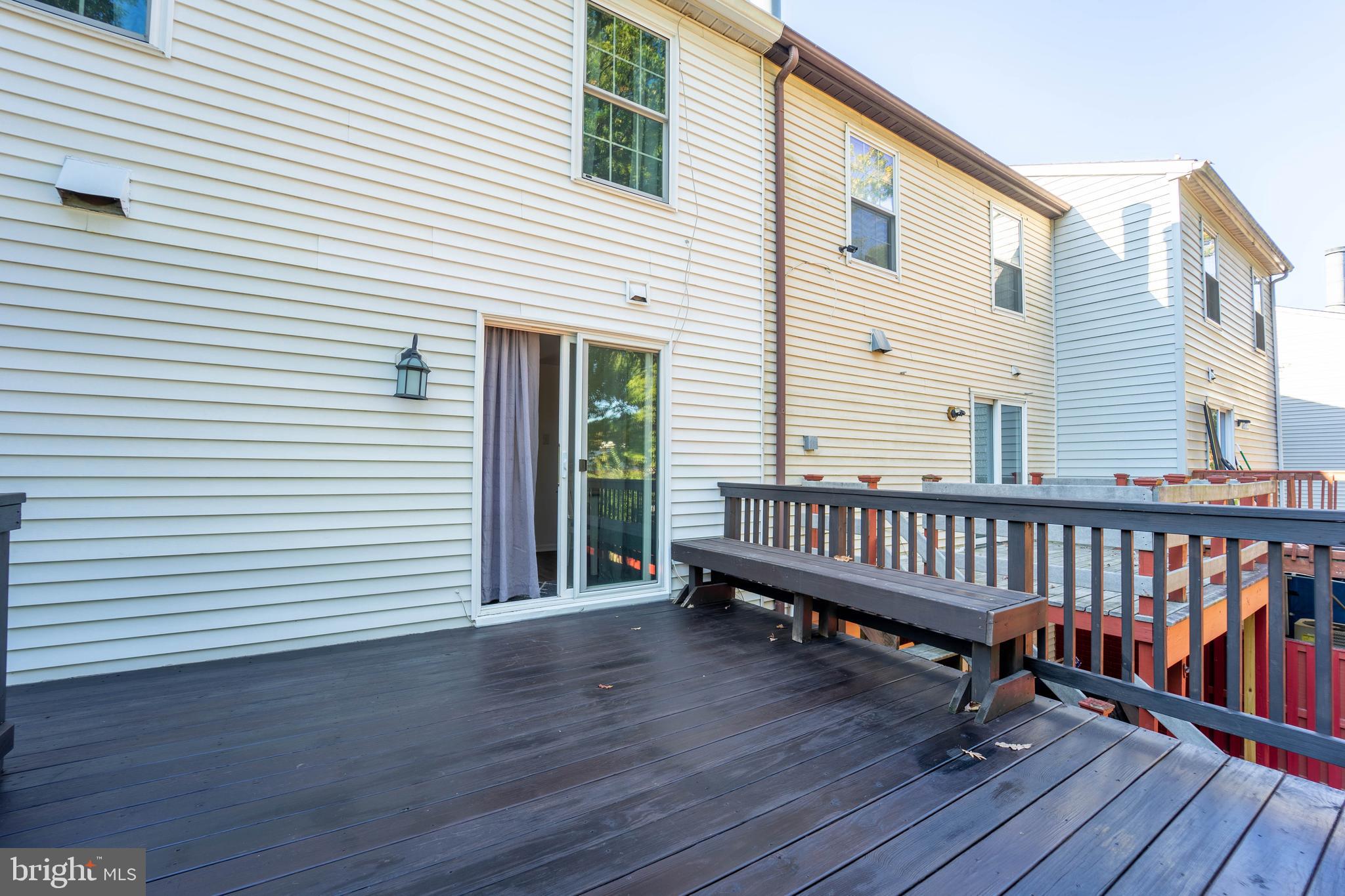 OAKLAND MILLS - Residential