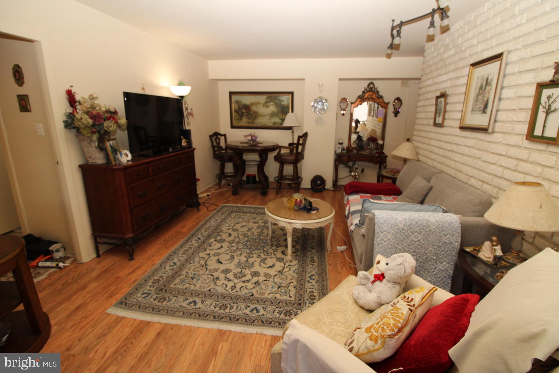 WASHINGTON TOWER - Residential