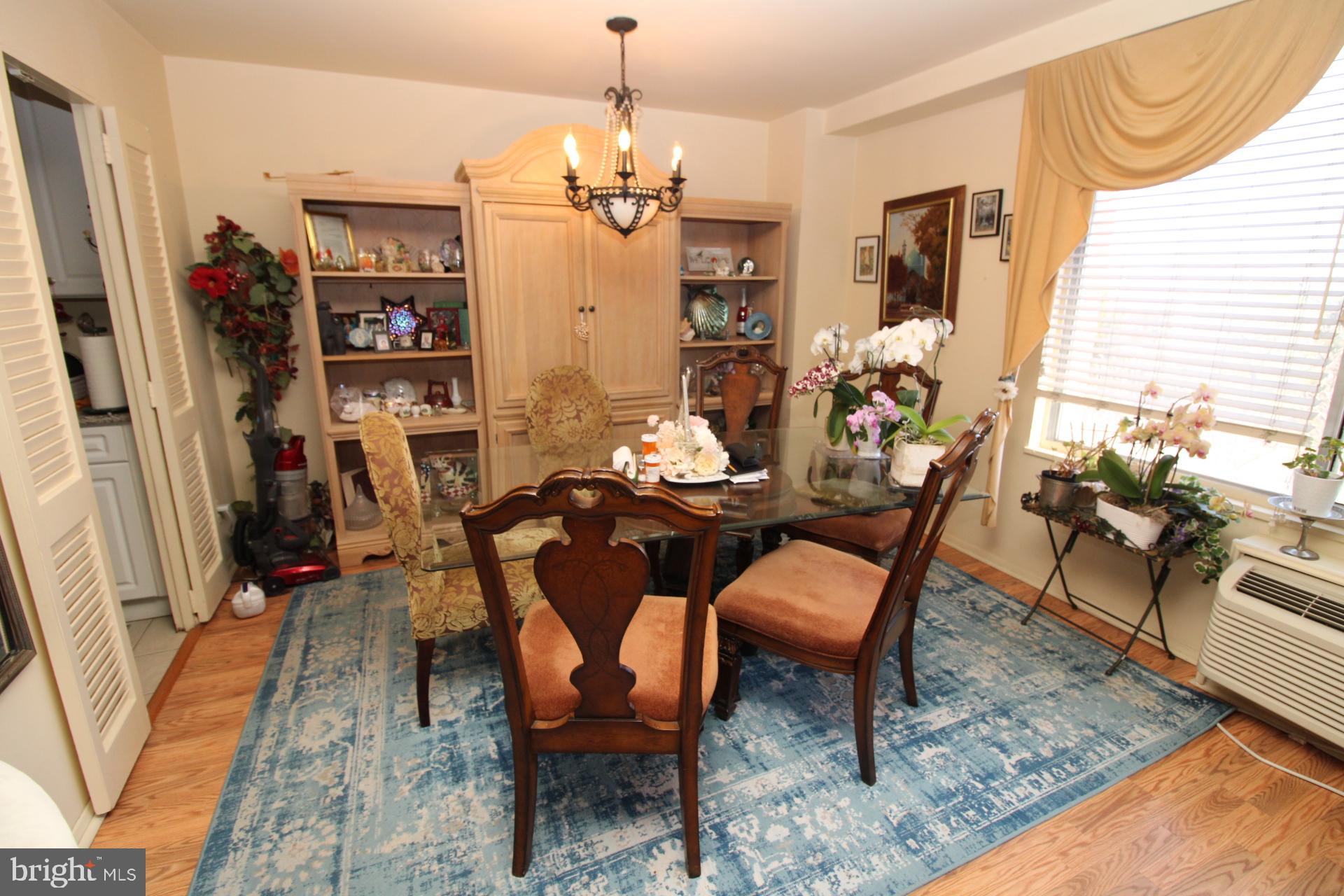 WASHINGTON TOWER - Residential