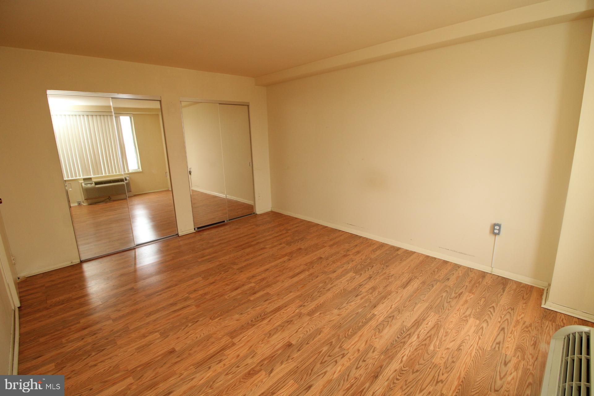 WASHINGTON TOWER - Residential