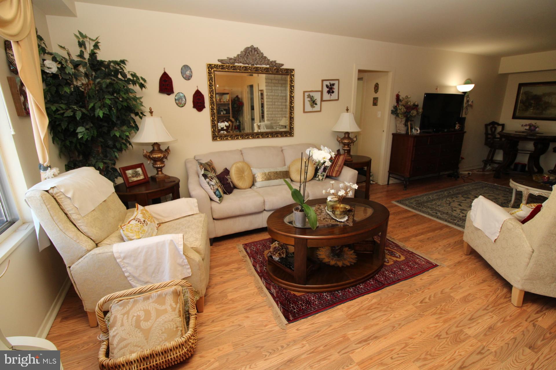 WASHINGTON TOWER - Residential