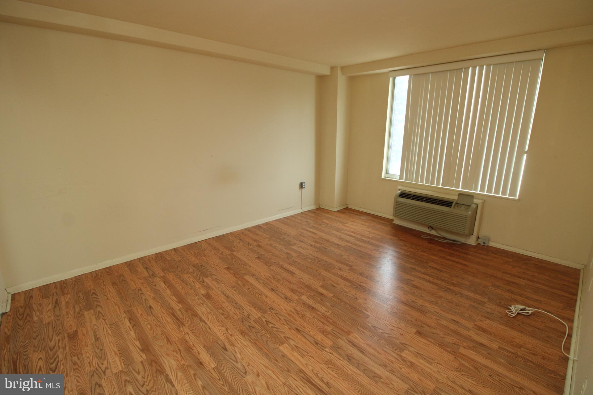 WASHINGTON TOWER - Residential