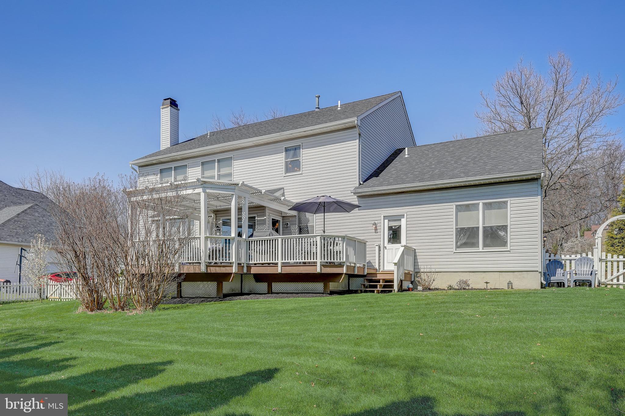 WILLIAMSBURG - Residential