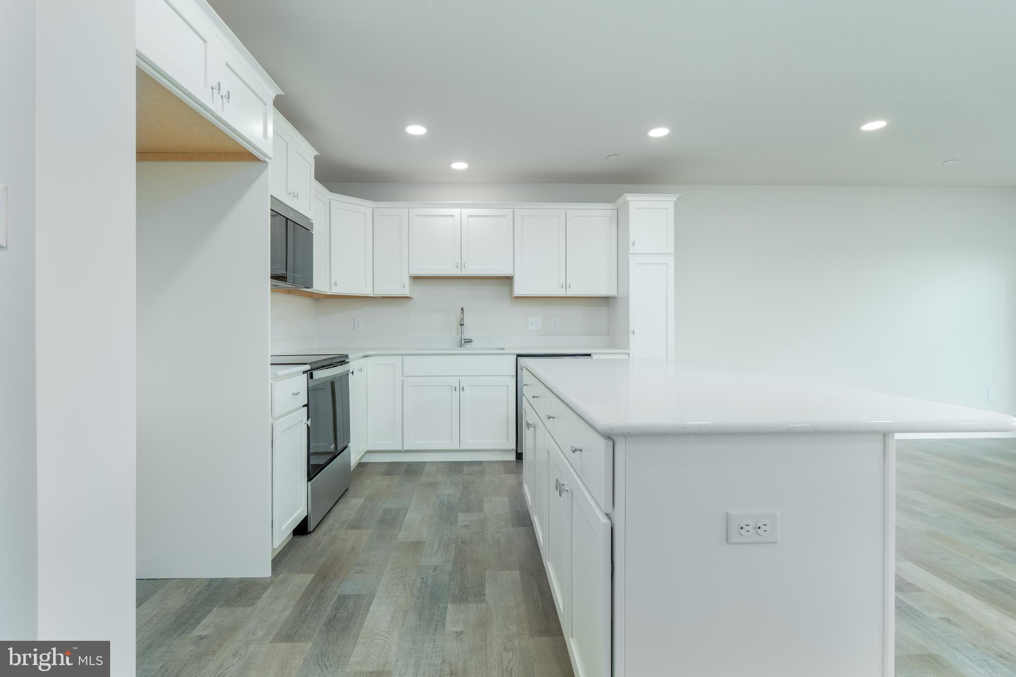 STEEPLECHASE - Residential