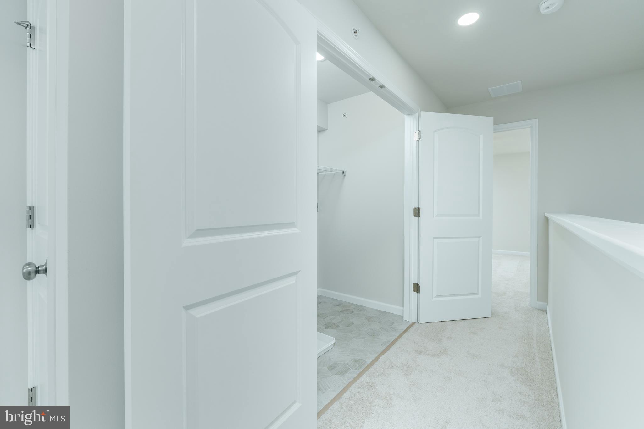 STEEPLECHASE - Residential