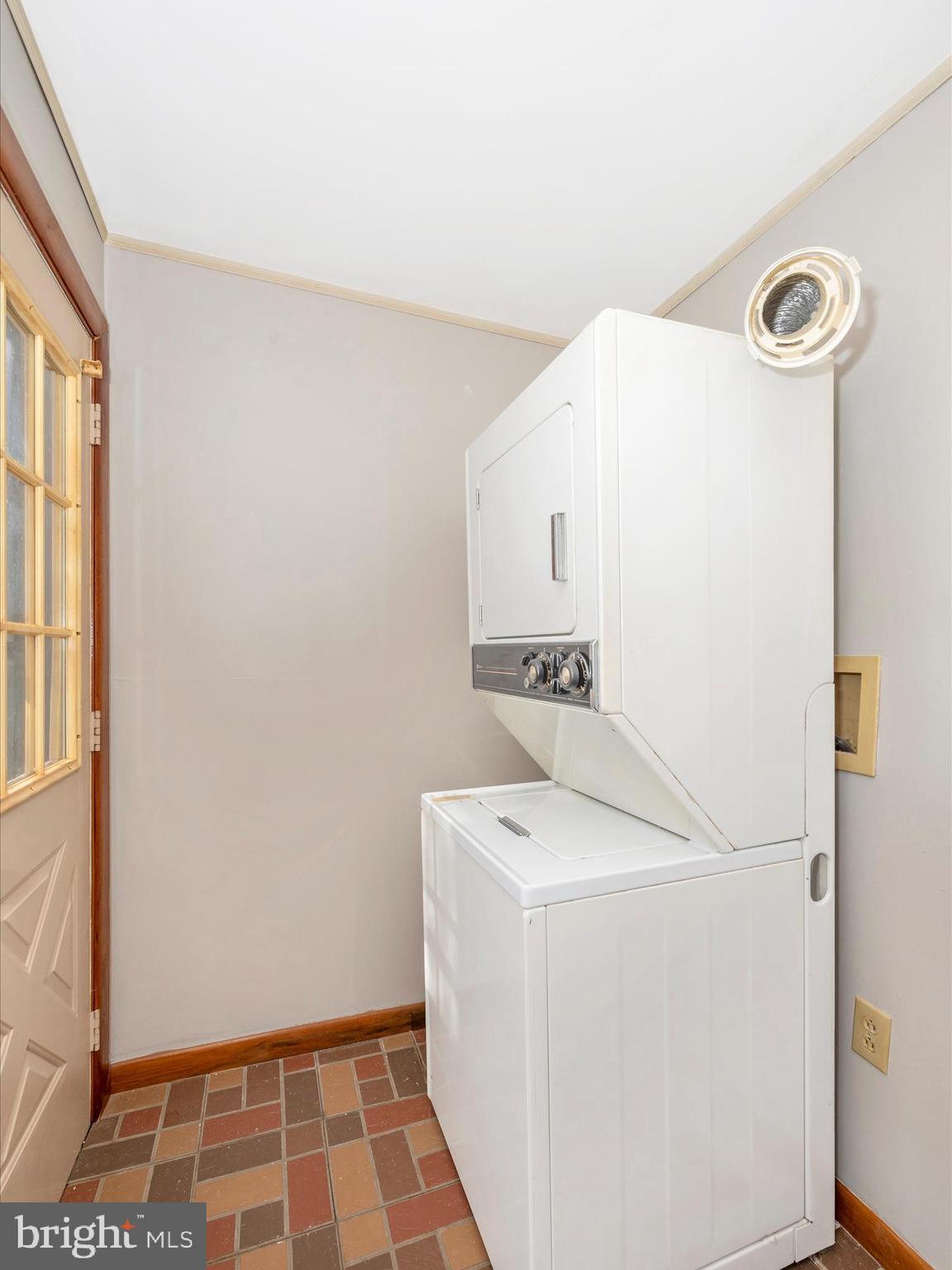 CHESTNUT GROVE - Residential