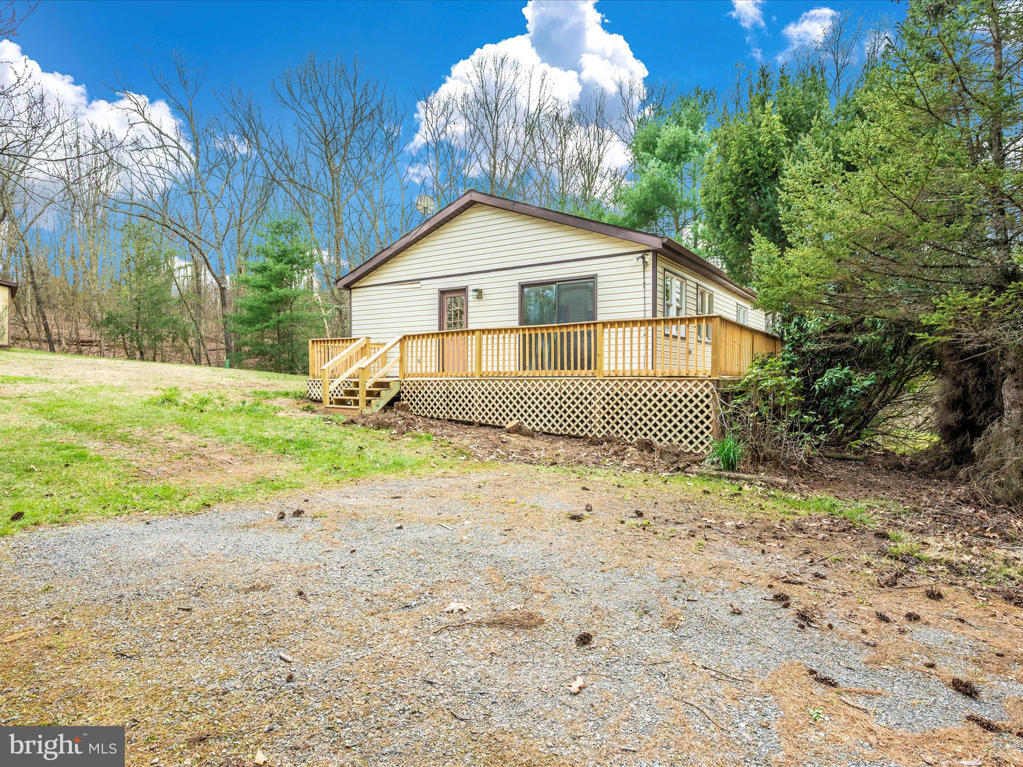 CHESTNUT GROVE - Residential