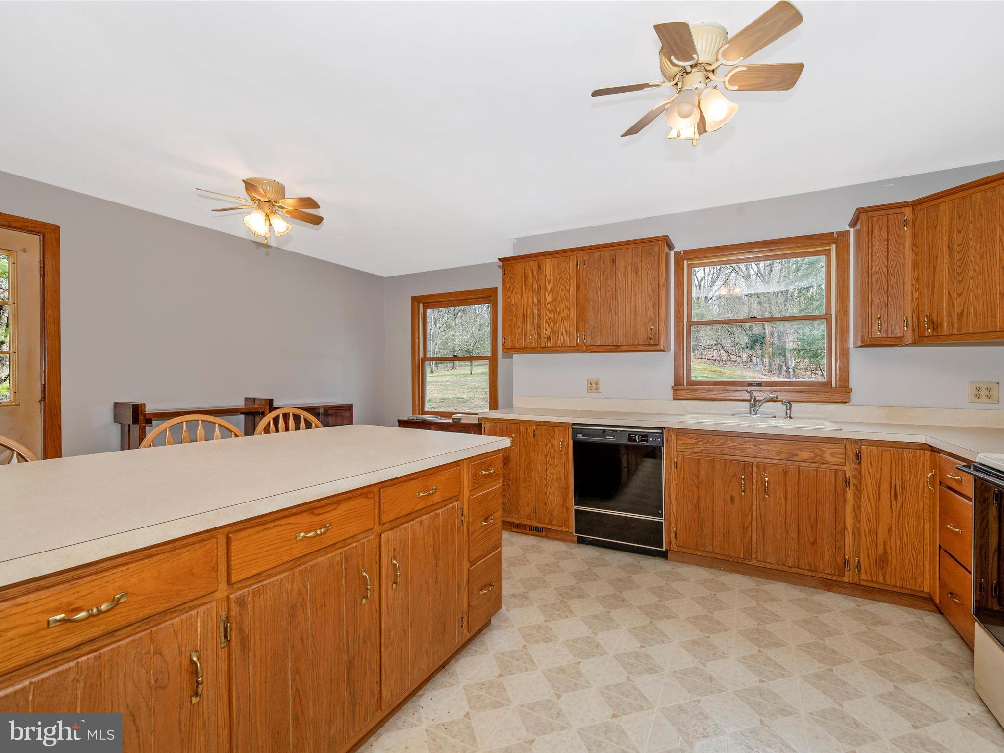 CHESTNUT GROVE - Residential