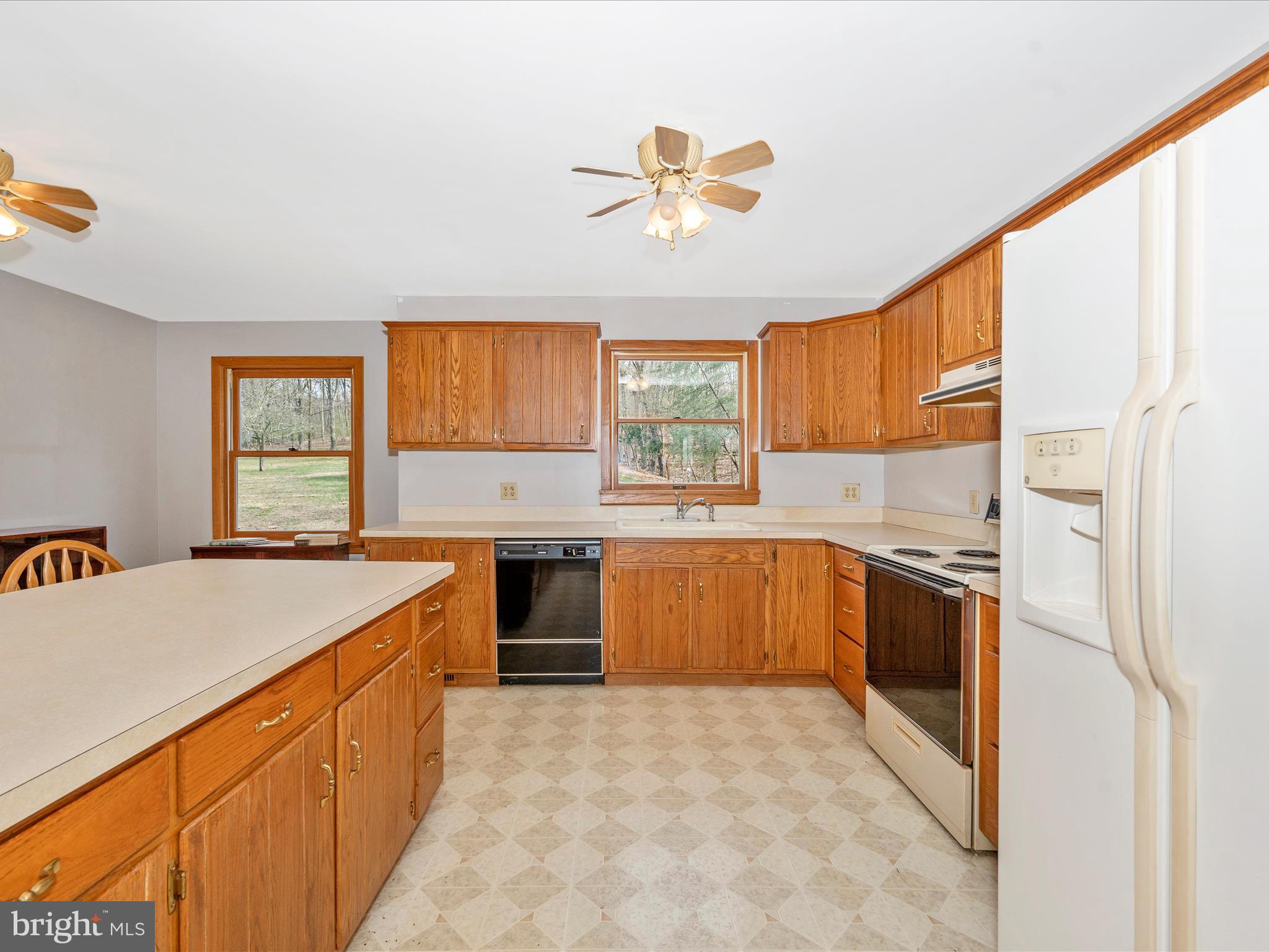 CHESTNUT GROVE - Residential