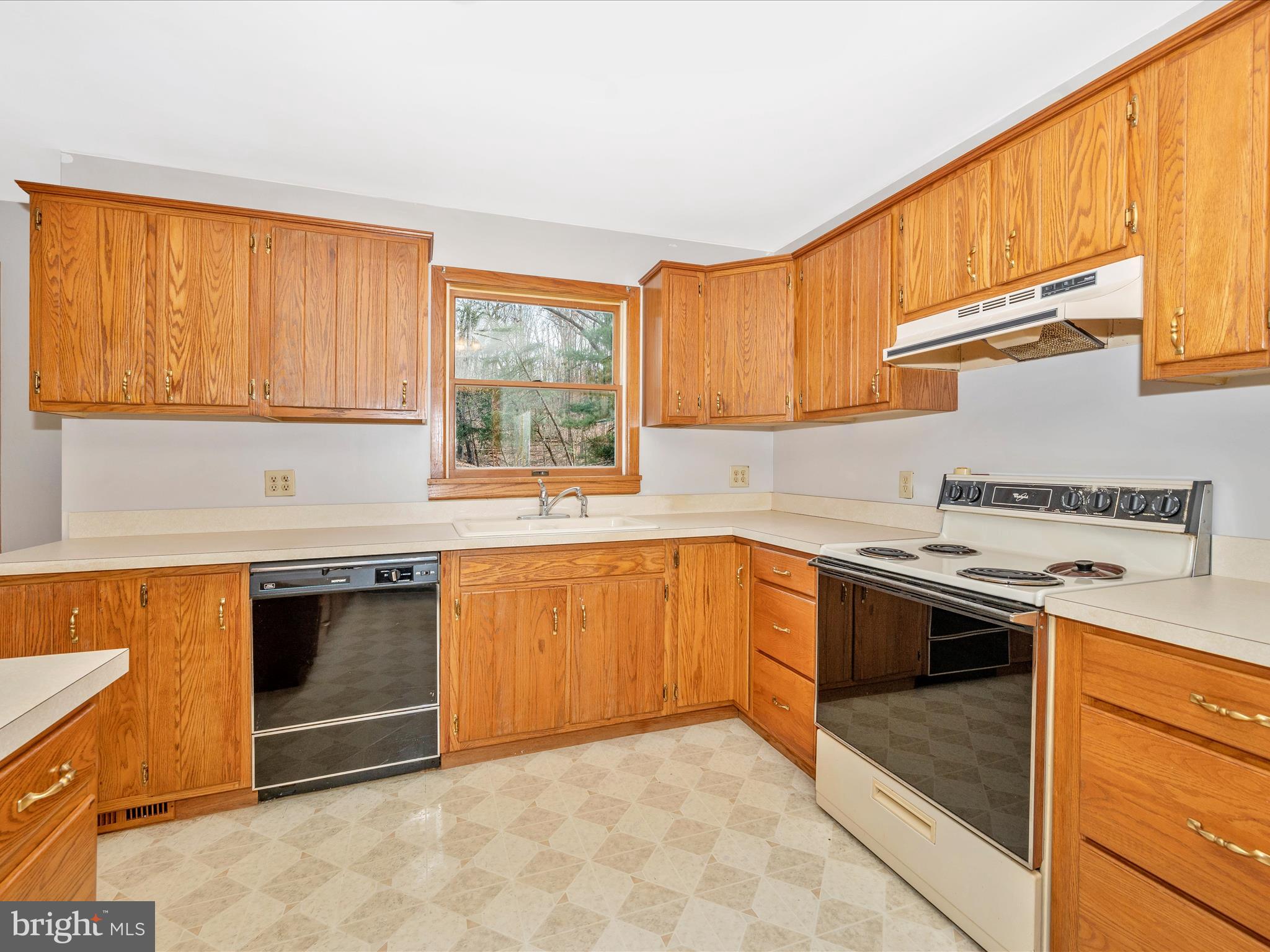 CHESTNUT GROVE - Residential