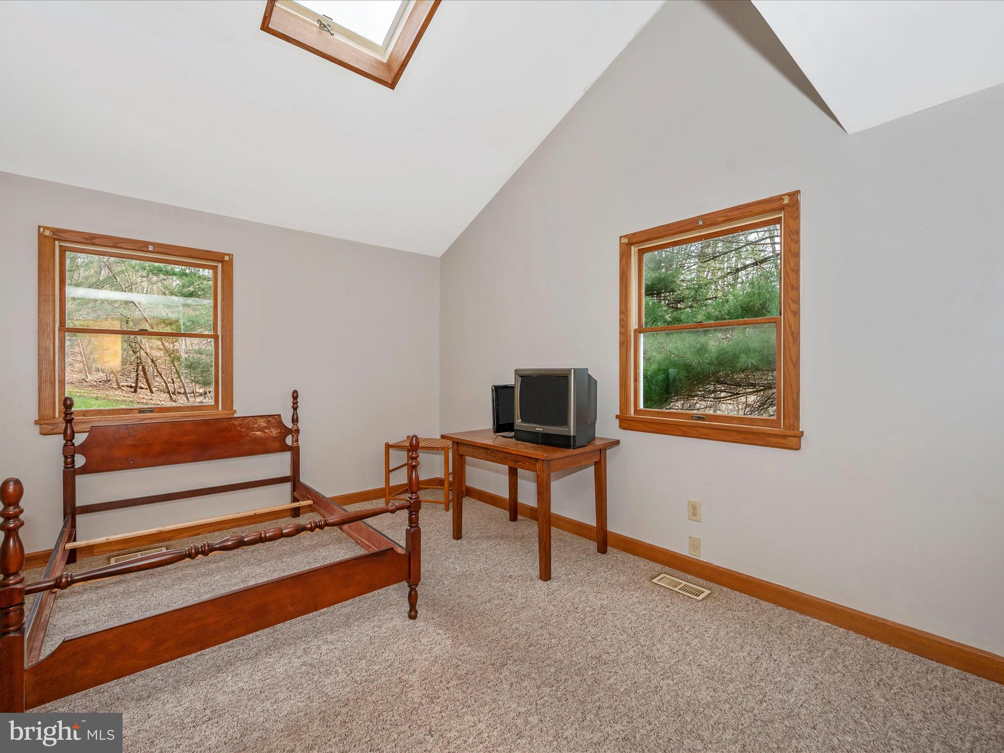 CHESTNUT GROVE - Residential