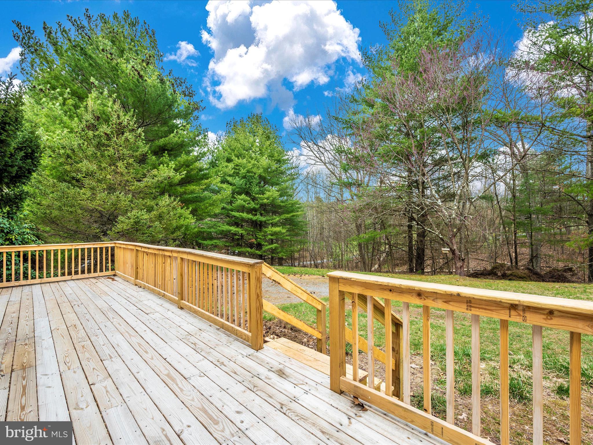 CHESTNUT GROVE - Residential