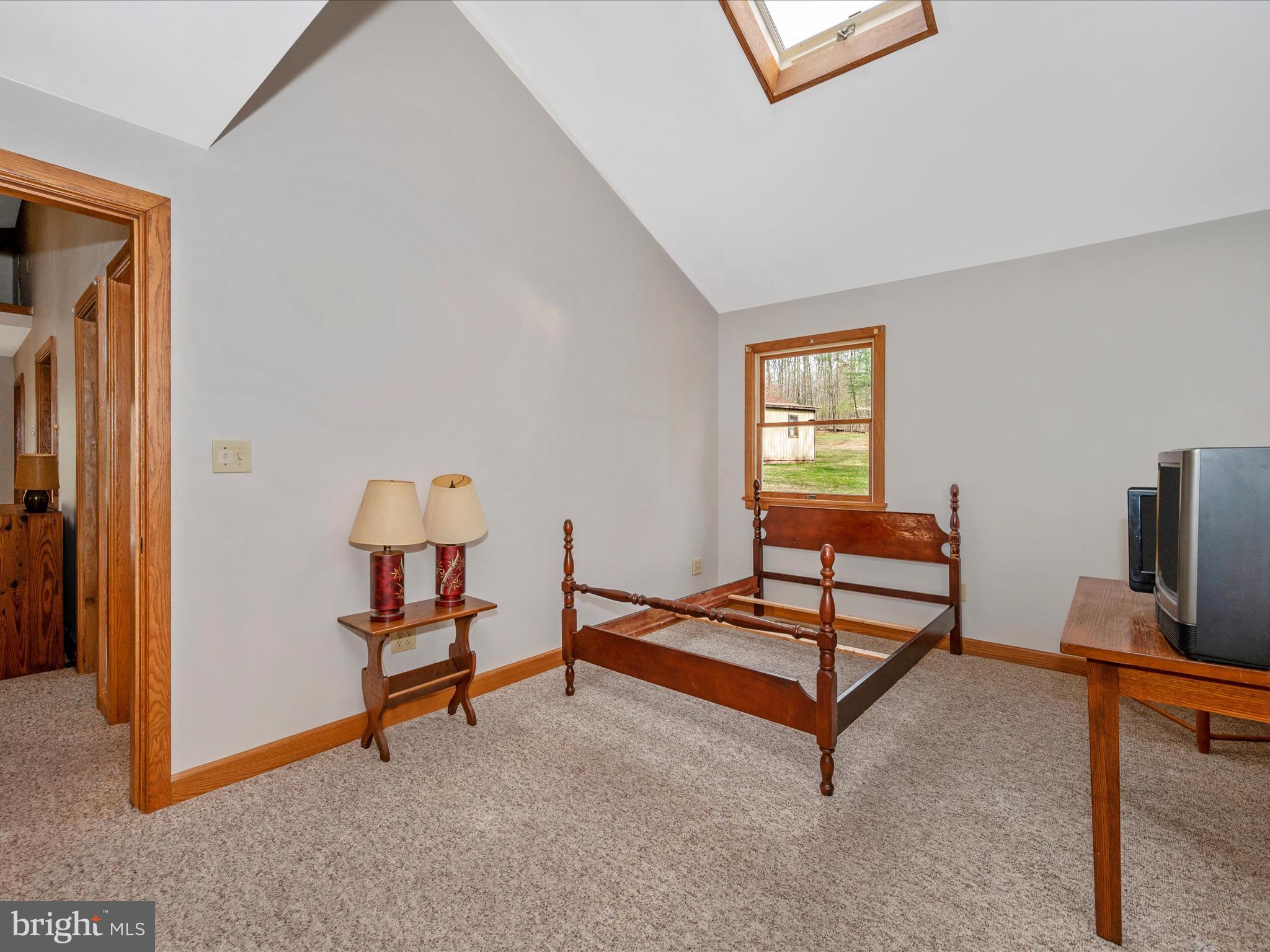 CHESTNUT GROVE - Residential