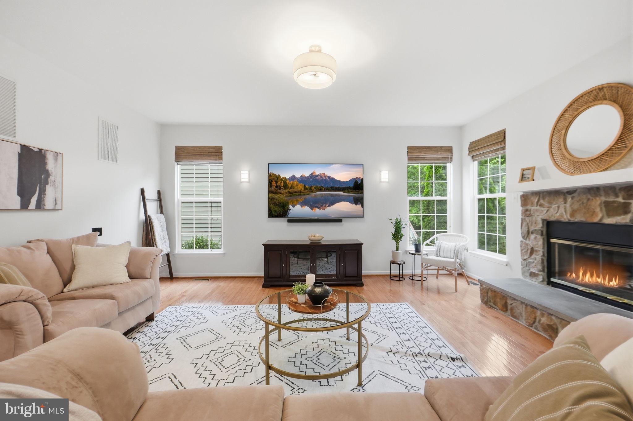 BELMONT COUNTRY CLUB - Residential