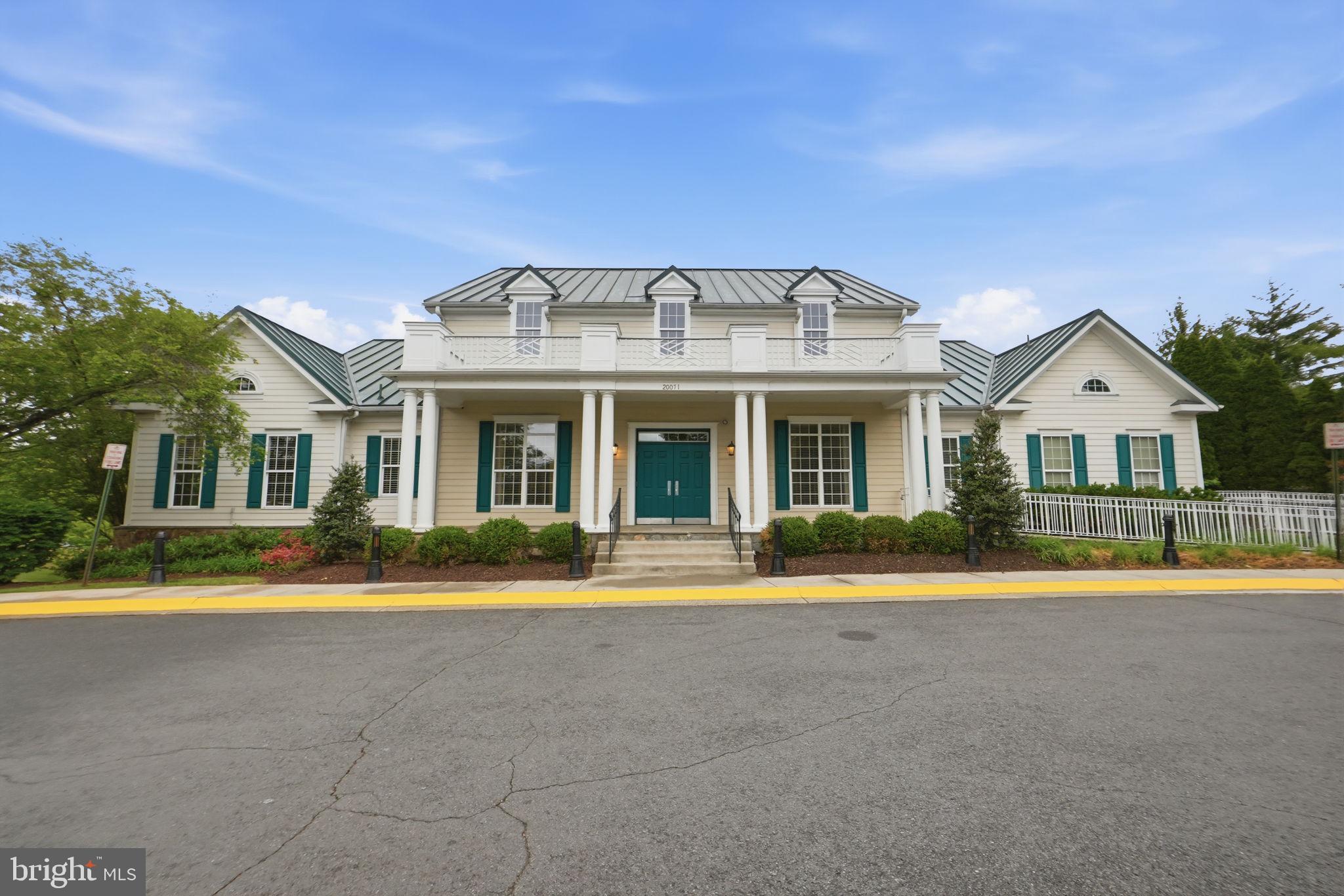 BELMONT COUNTRY CLUB - Residential