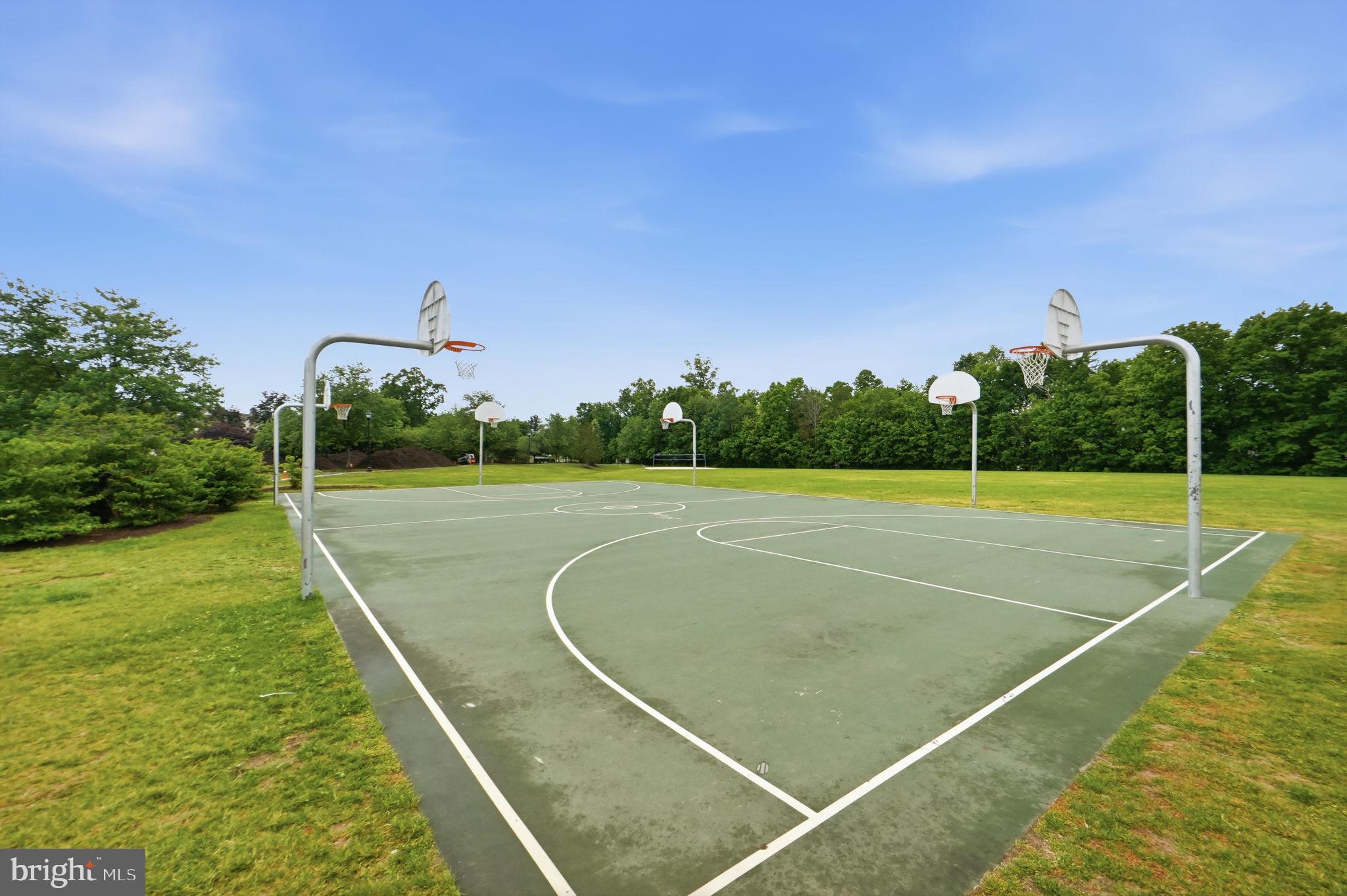 BELMONT COUNTRY CLUB - Residential
