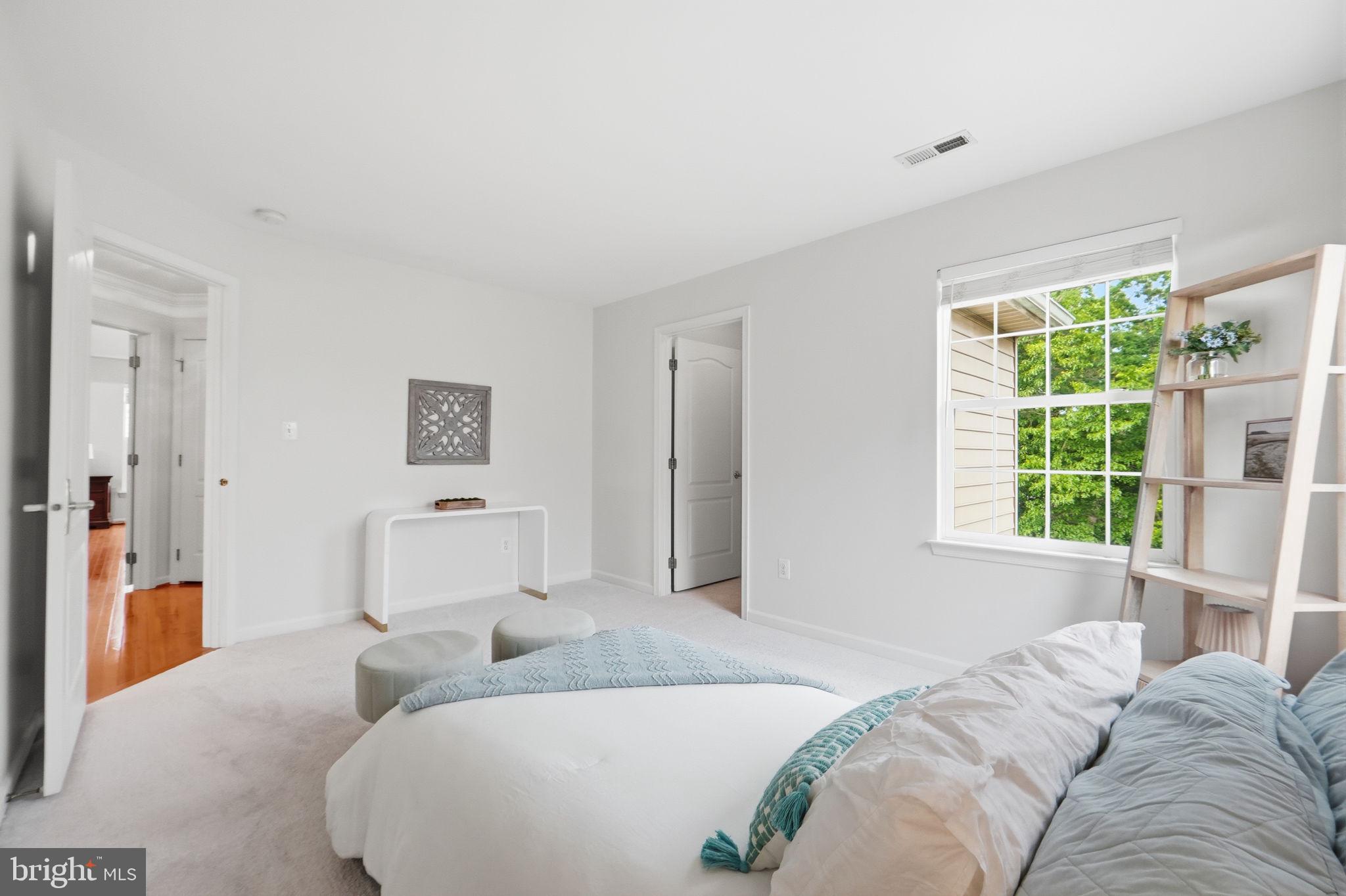 BELMONT COUNTRY CLUB - Residential