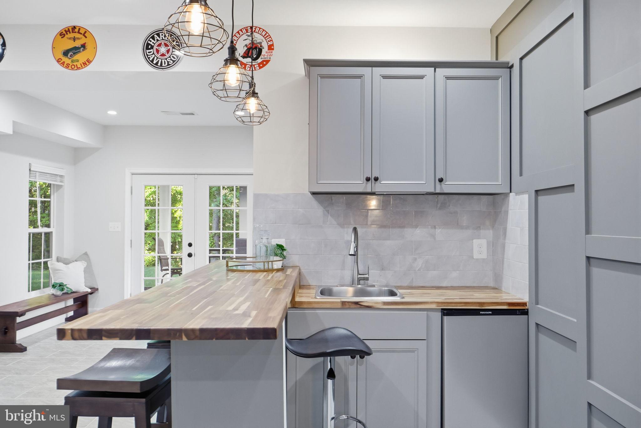 BELMONT COUNTRY CLUB - Residential