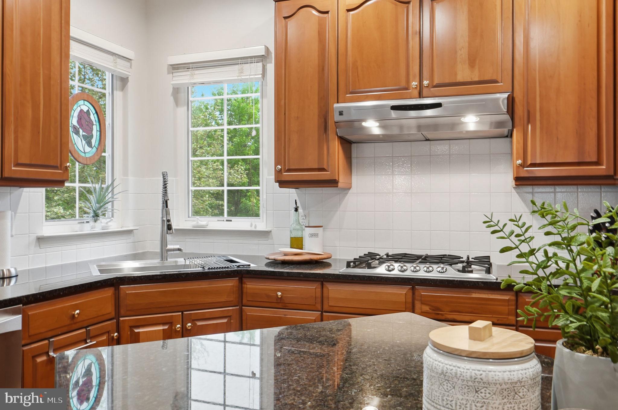 BELMONT COUNTRY CLUB - Residential