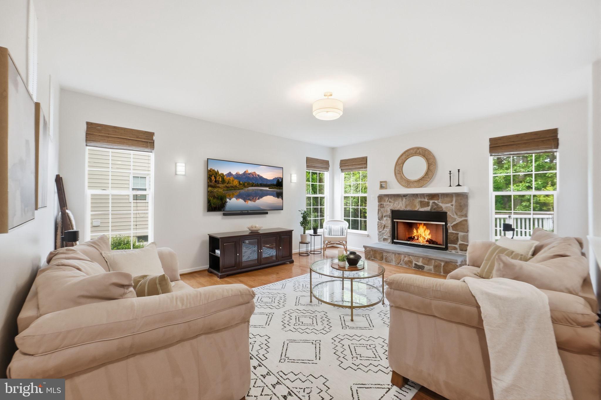 BELMONT COUNTRY CLUB - Residential