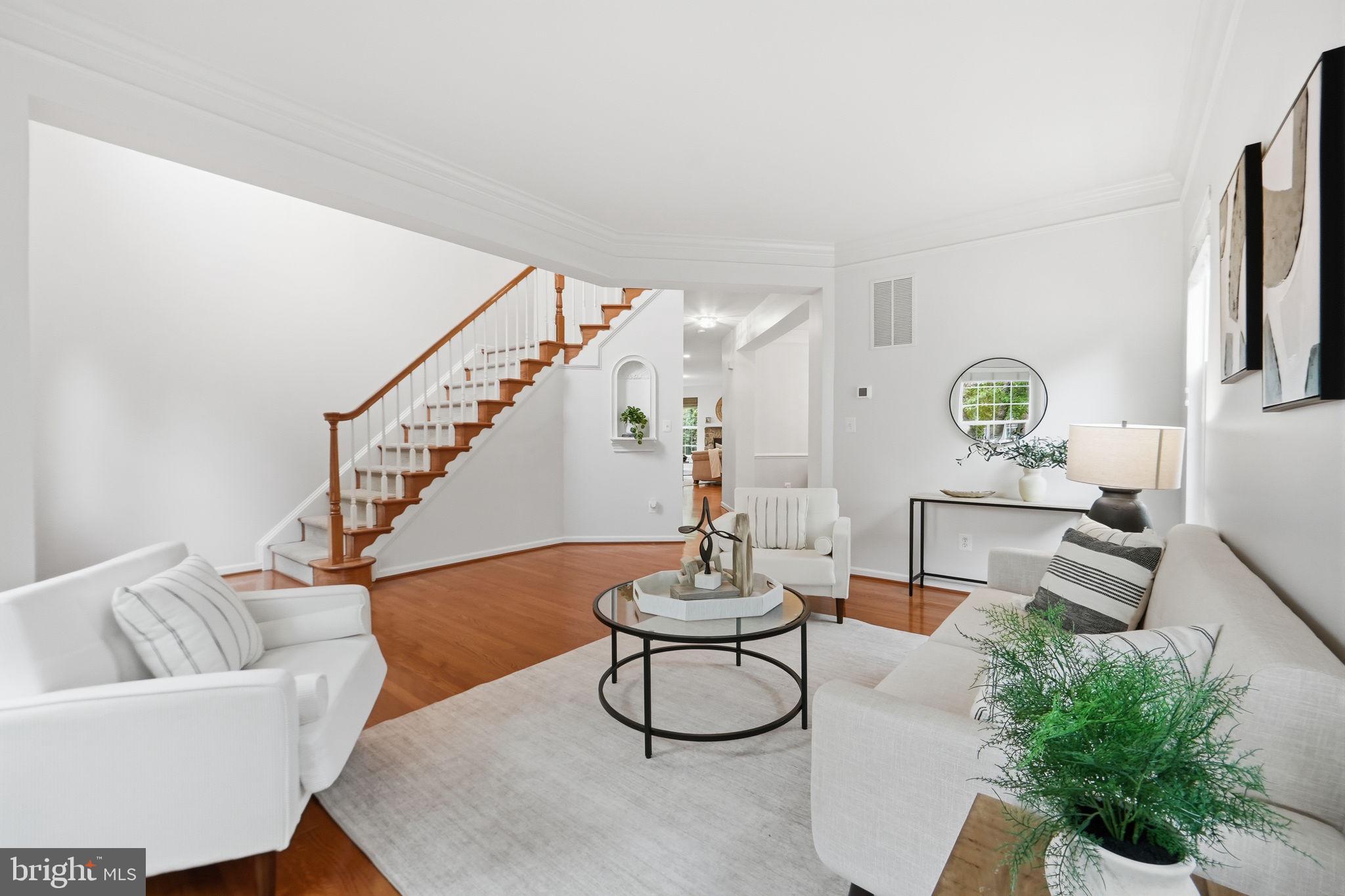 BELMONT COUNTRY CLUB - Residential