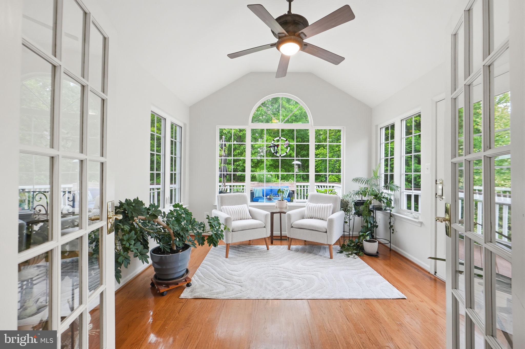 BELMONT COUNTRY CLUB - Residential