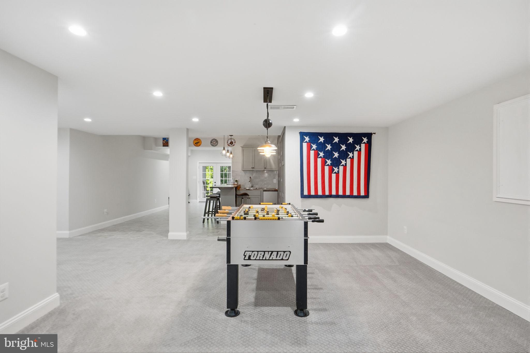 BELMONT COUNTRY CLUB - Residential