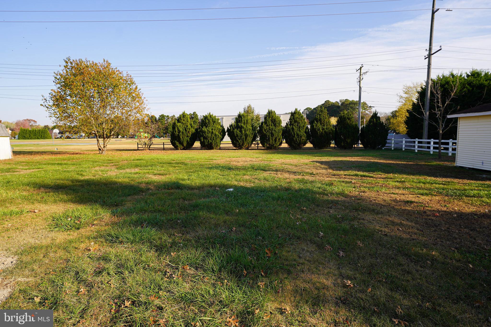 LIVINGSTON HEIGHTS - Residential Lease