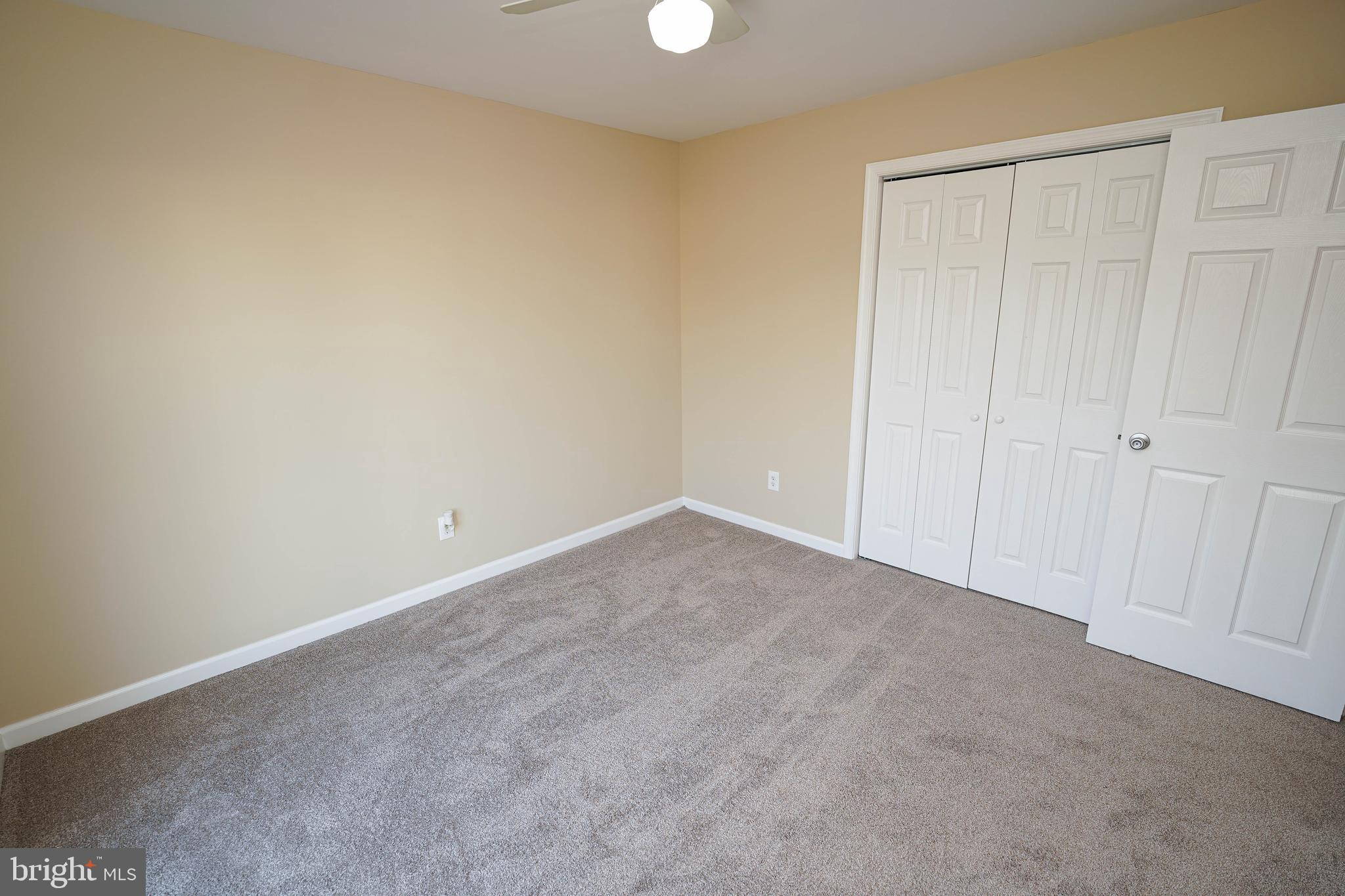 LIVINGSTON HEIGHTS - Residential Lease