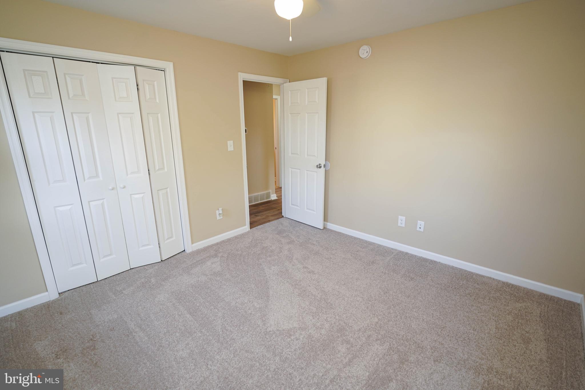 LIVINGSTON HEIGHTS - Residential Lease