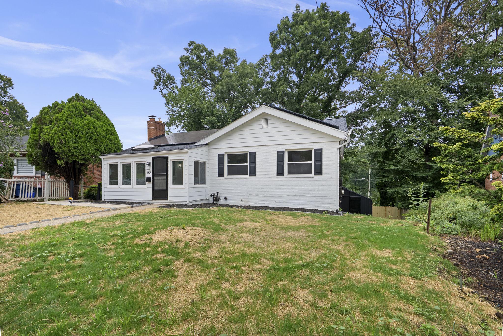 156 FLEETWOOD TERRACE