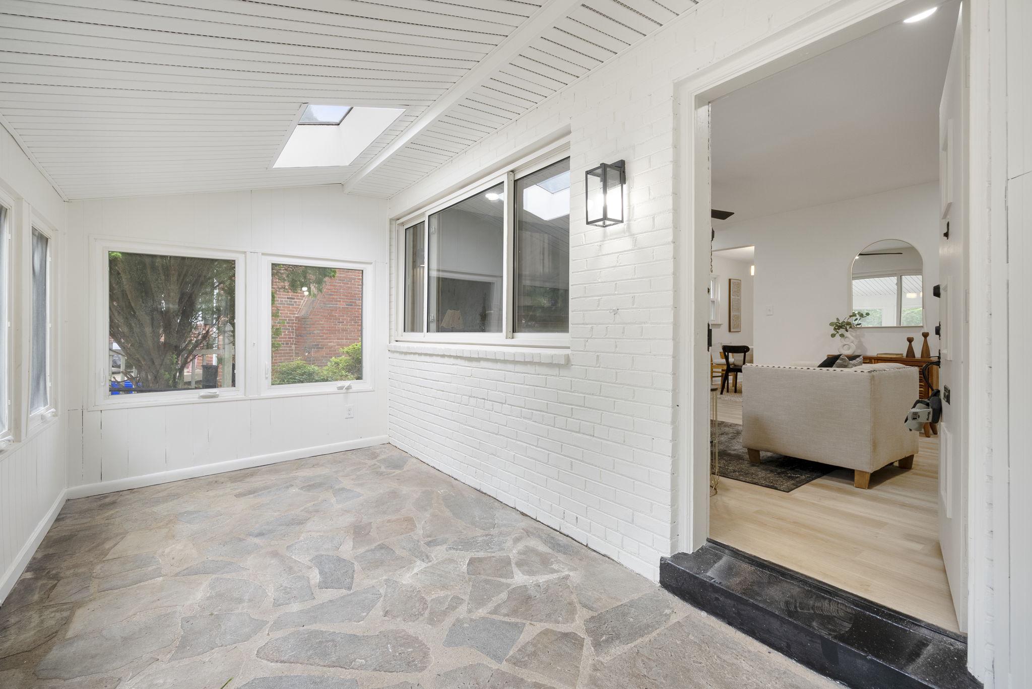 156 FLEETWOOD TERRACE