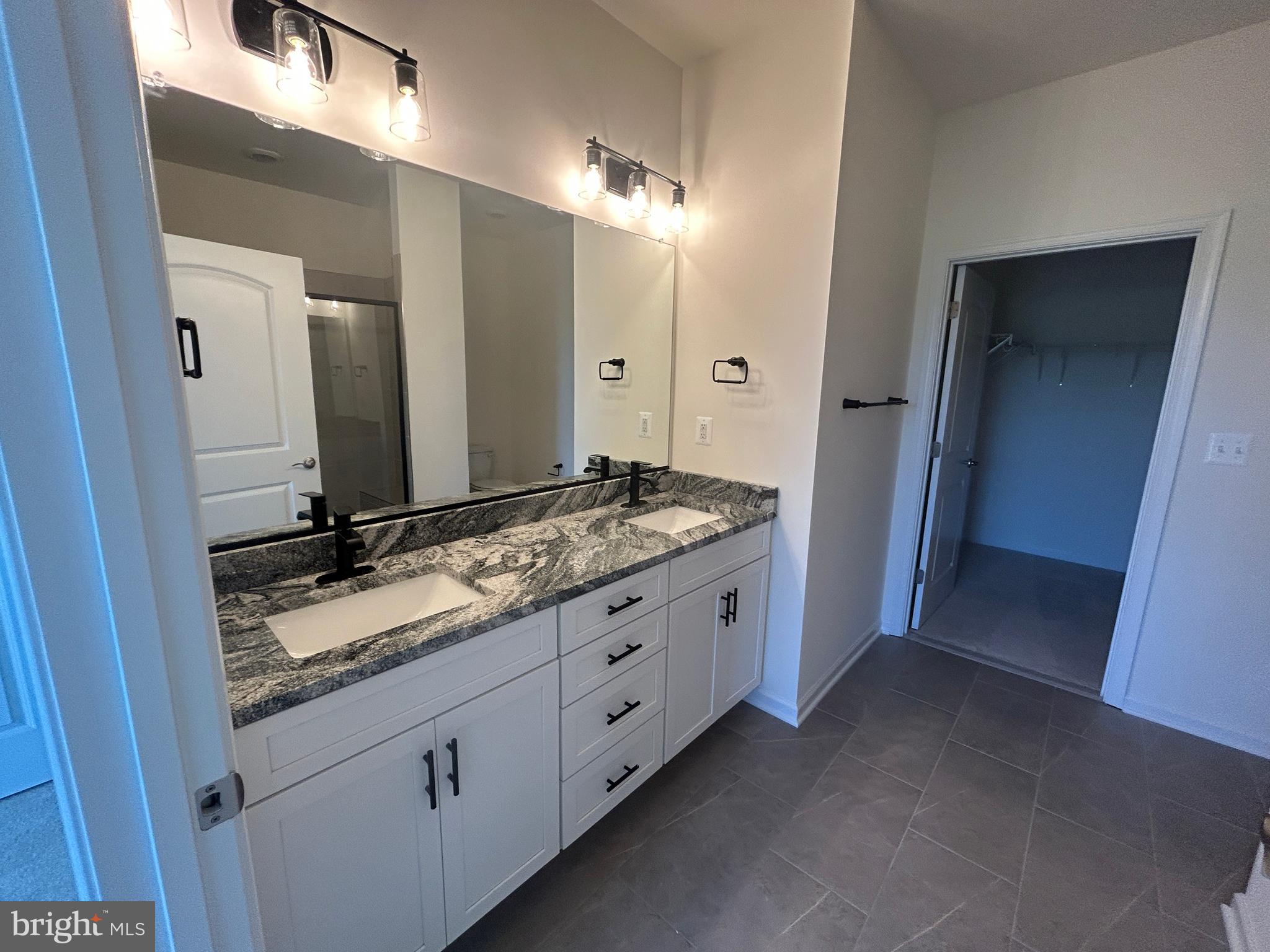 SPRING CREEK - Residential