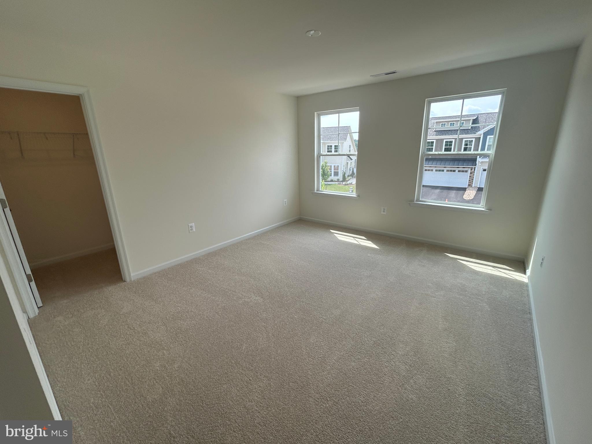 SPRING CREEK - Residential