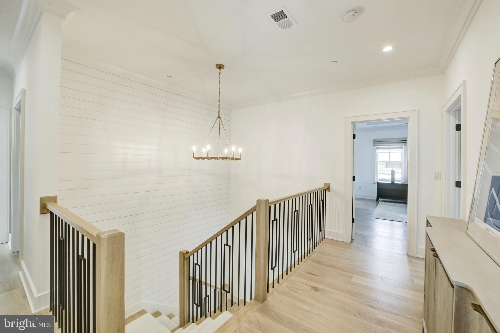 MARYMOUNT - Residential