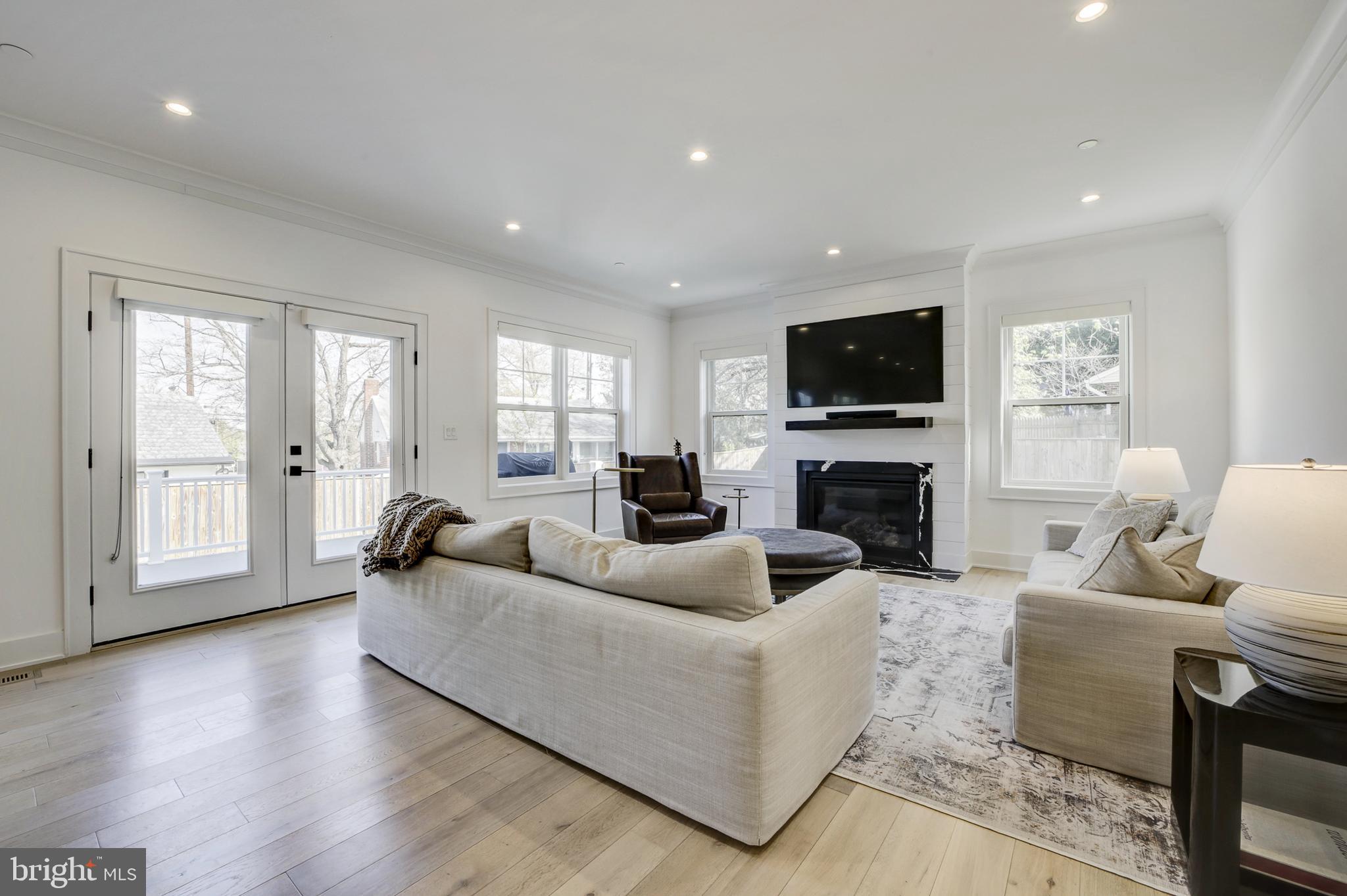 MARYMOUNT - Residential