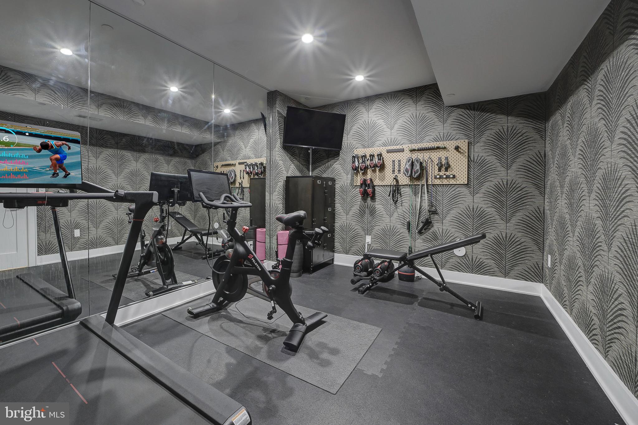 MARYMOUNT - Residential