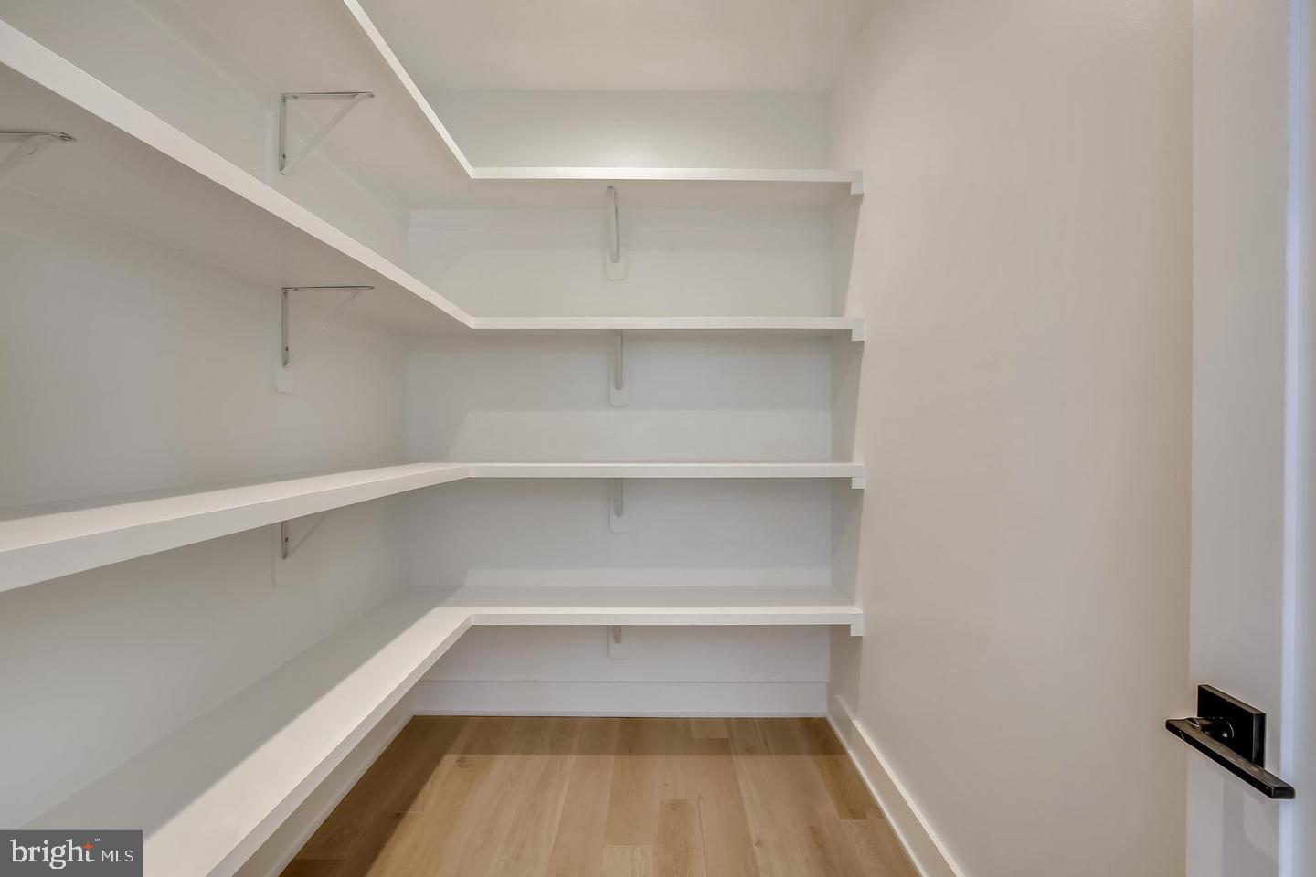 MARYMOUNT - Residential