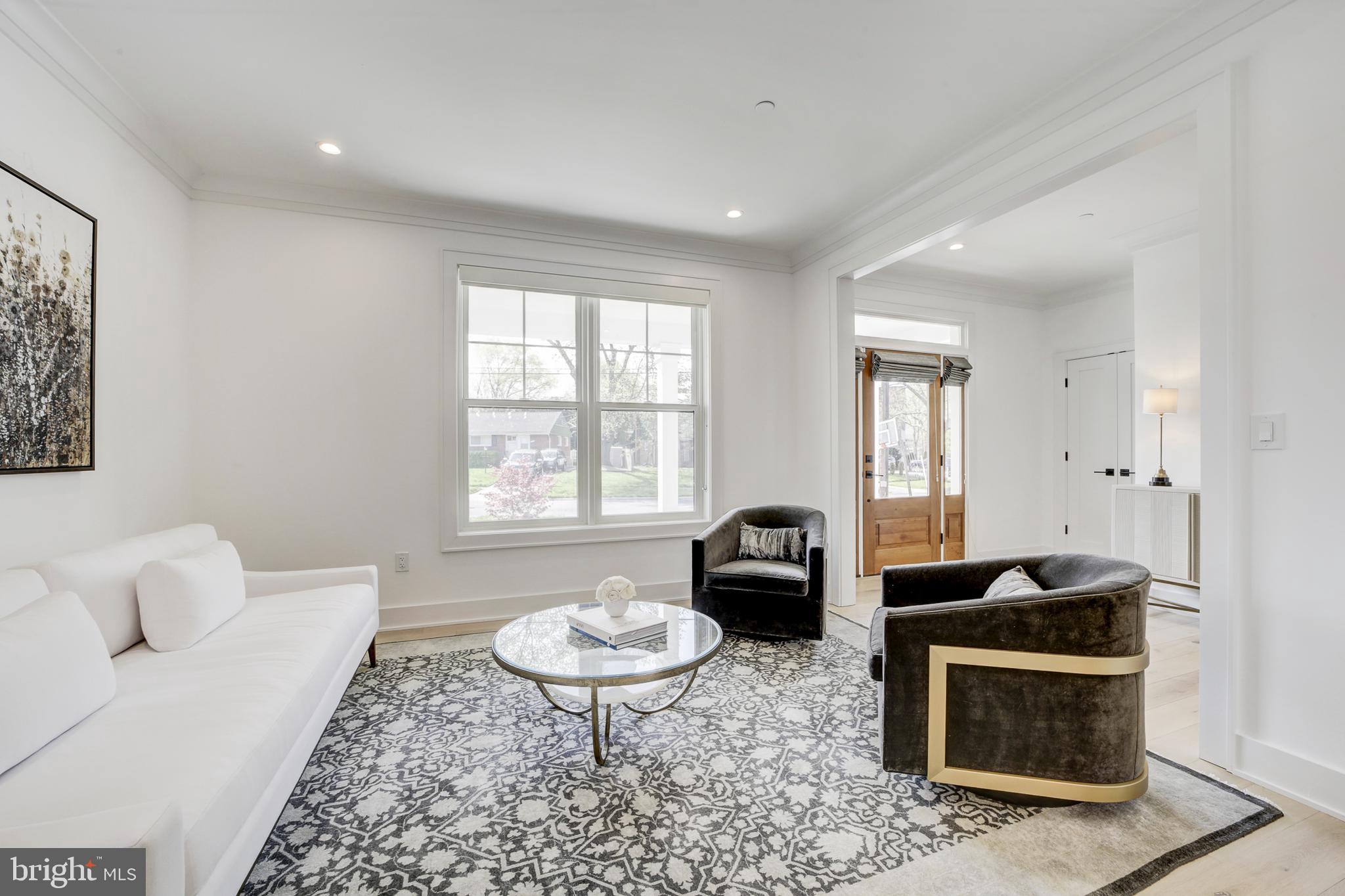 MARYMOUNT - Residential