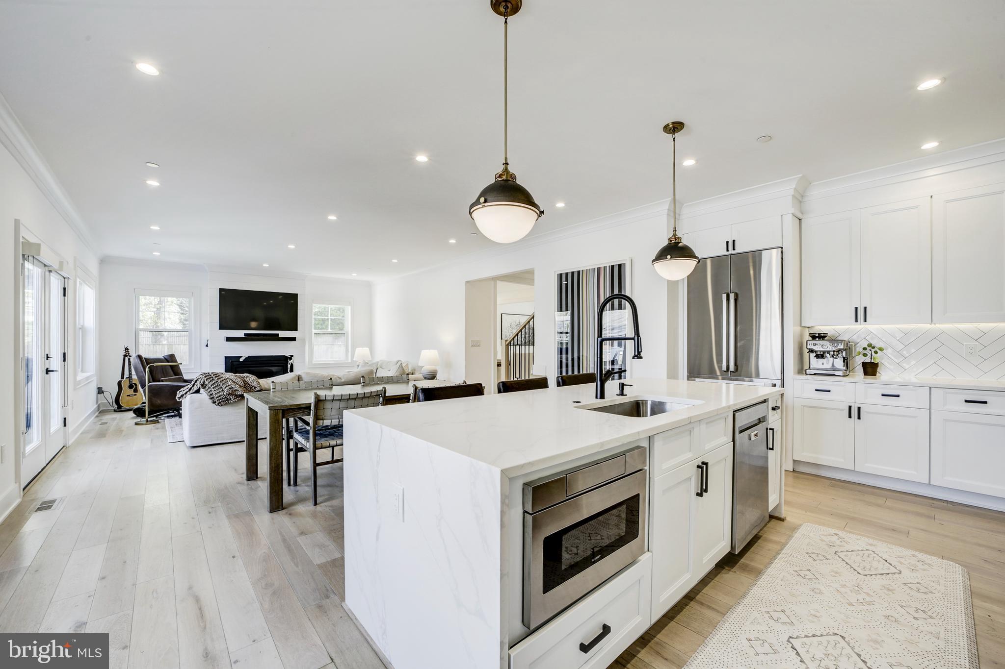 MARYMOUNT - Residential