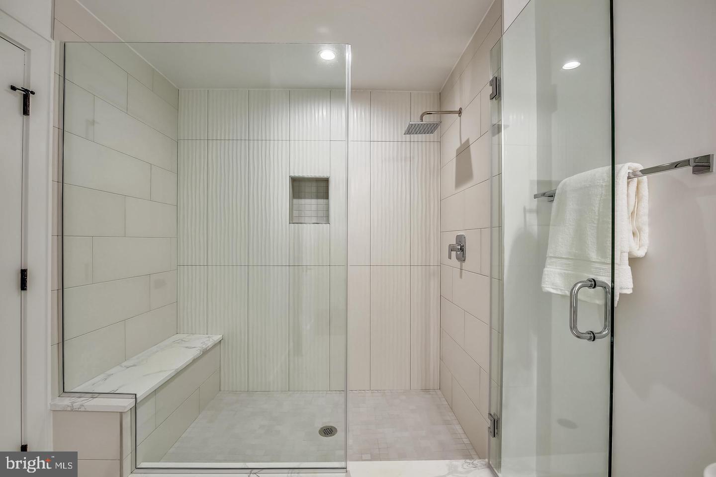 MARYMOUNT - Residential