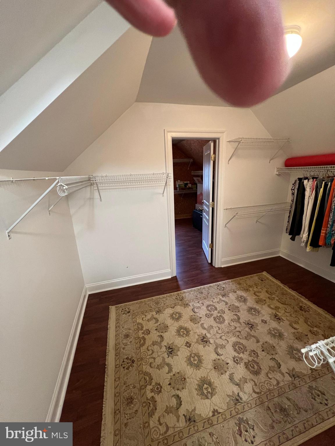 FALLSGROVE - Residential