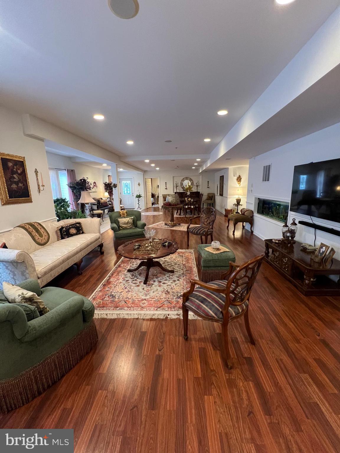 FALLSGROVE - Residential