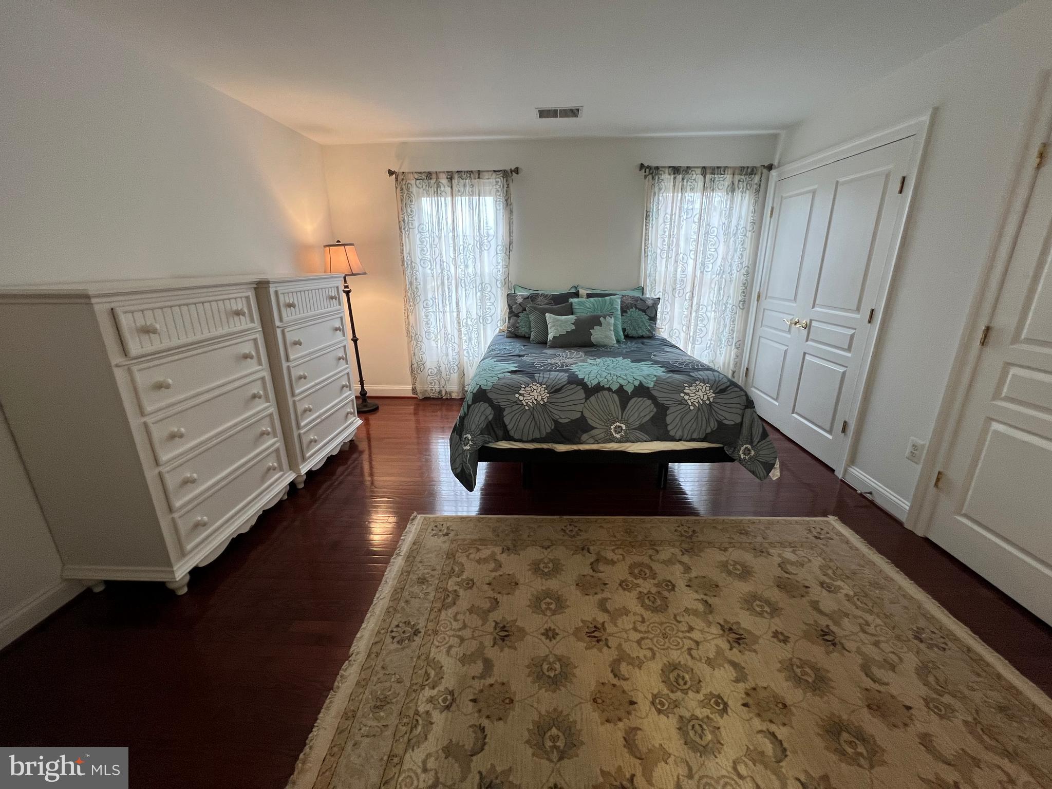 FALLSGROVE - Residential