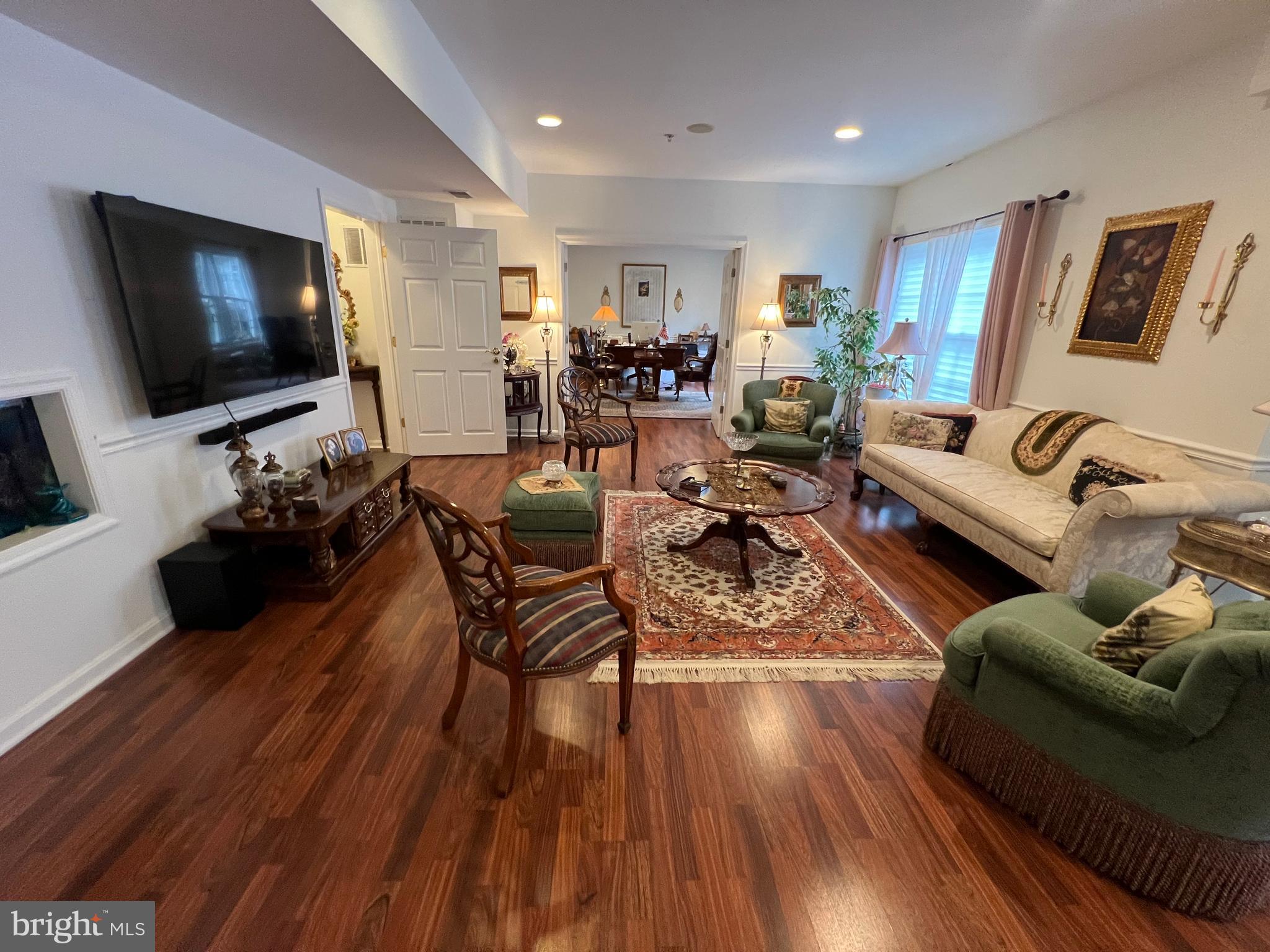 FALLSGROVE - Residential