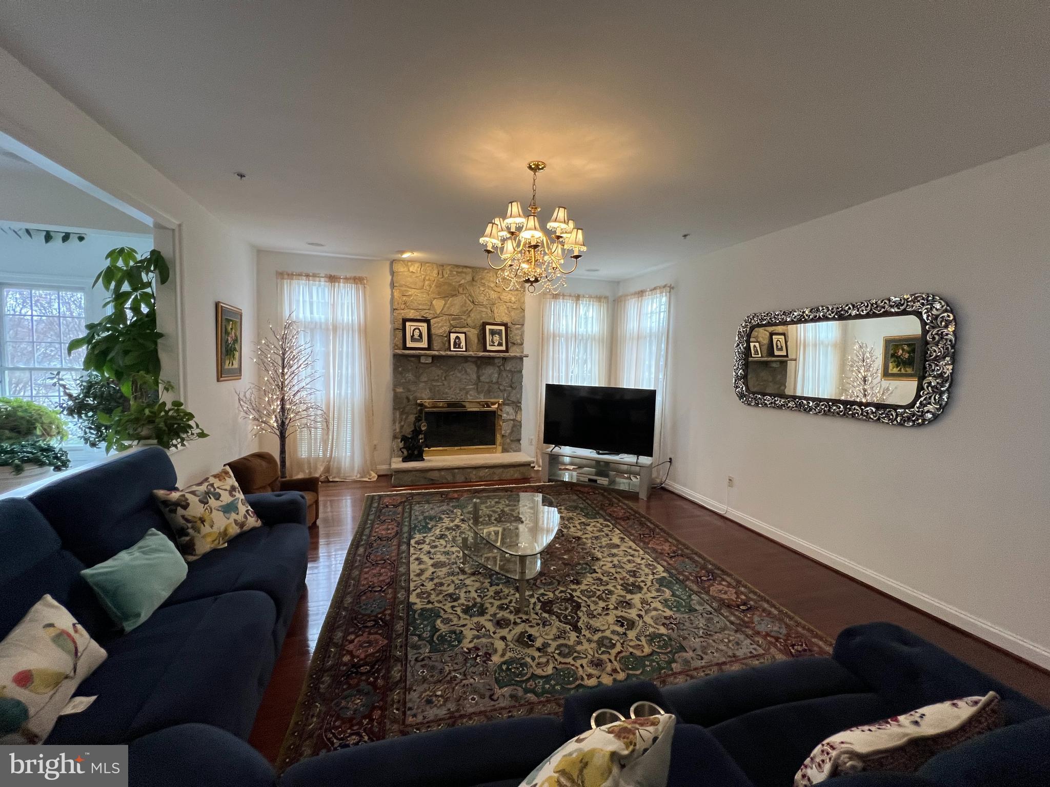 FALLSGROVE - Residential