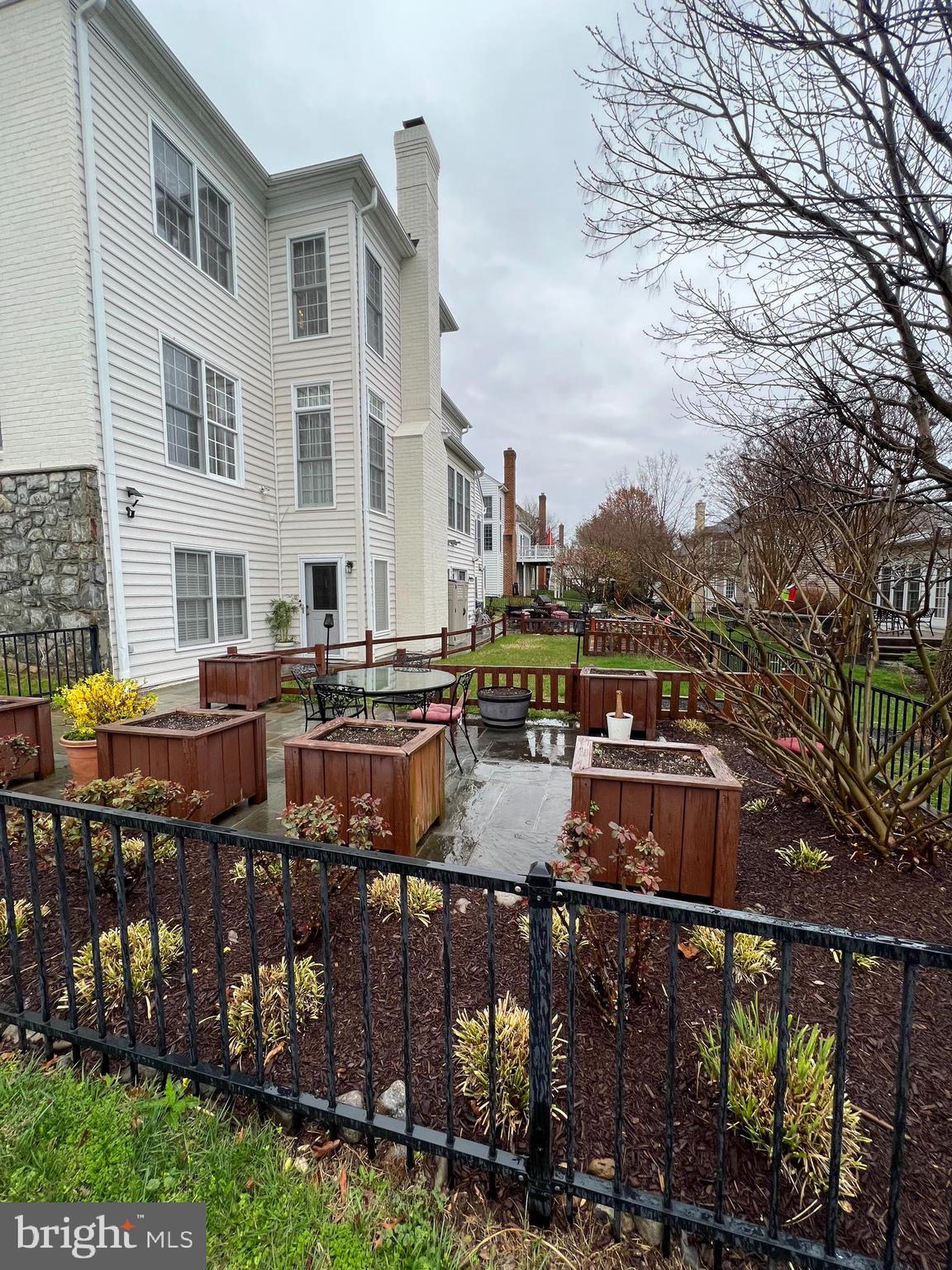 FALLSGROVE - Residential