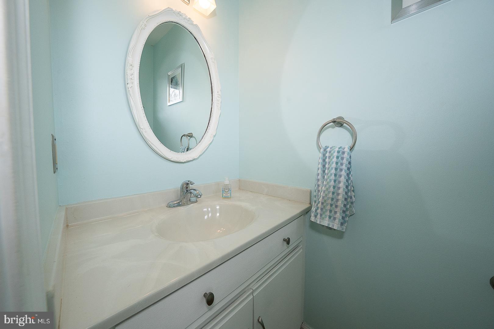 BALLINAHINCH - Residential