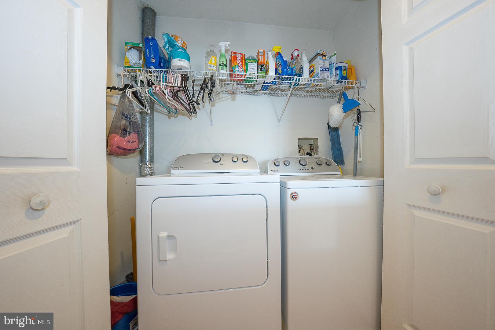 BALLINAHINCH - Residential